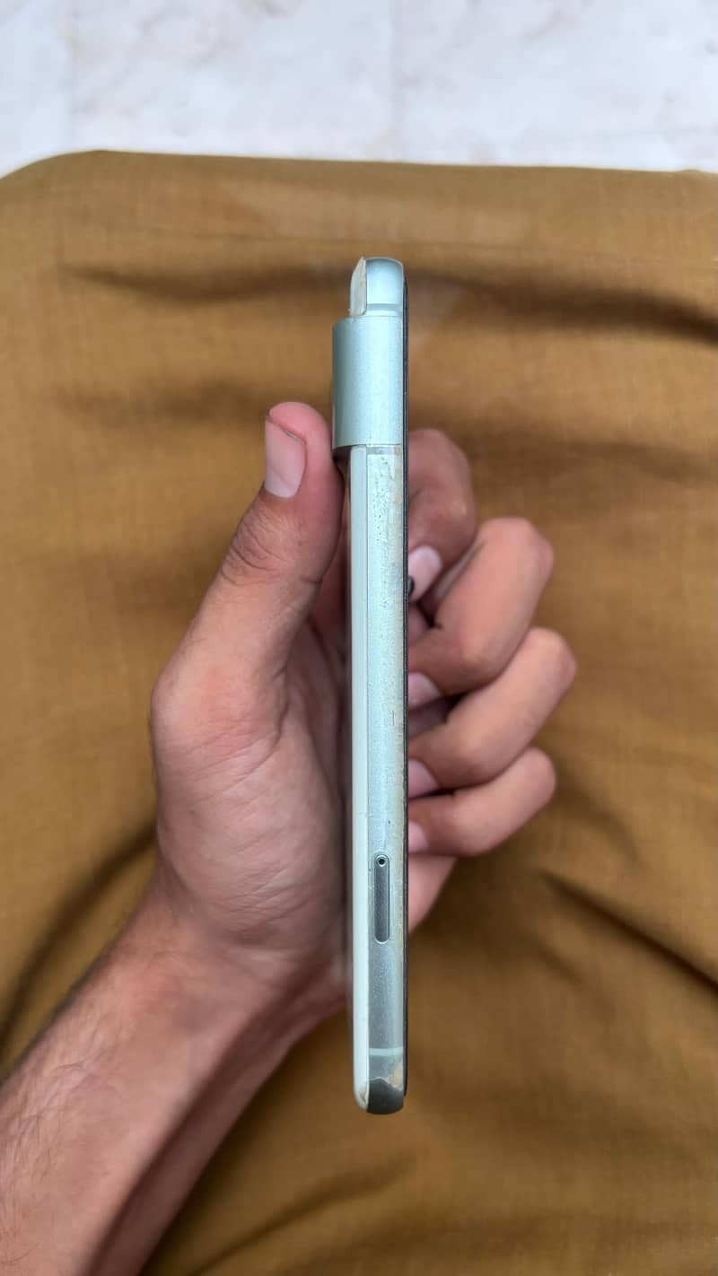 Google Pixel 8 1