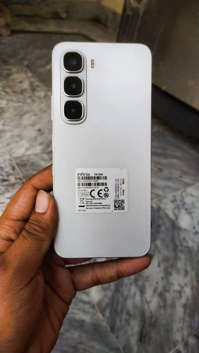 Infinix hot60i