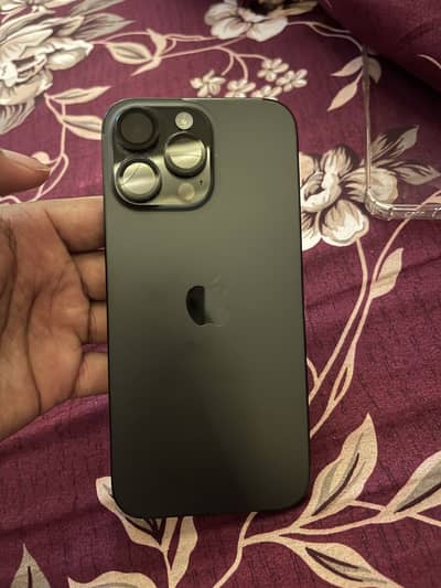 Apple iPhone 16 Pro Max
