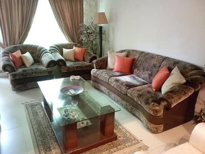 Green 5 seater sofa