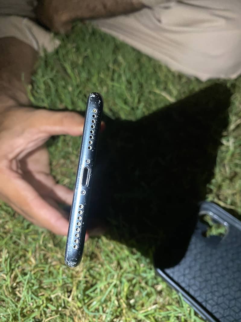 Apple iPhone 7 Plus 2