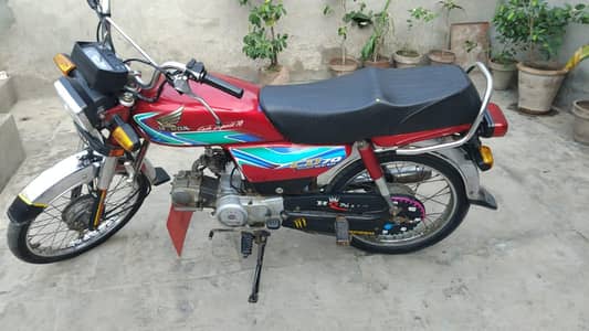 Bike bilkul ok hai urgent sale (03495174013)