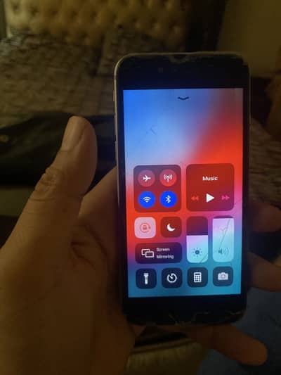 iPhone 6 in good condition