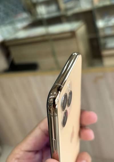 Apple iPhone 11 Pro