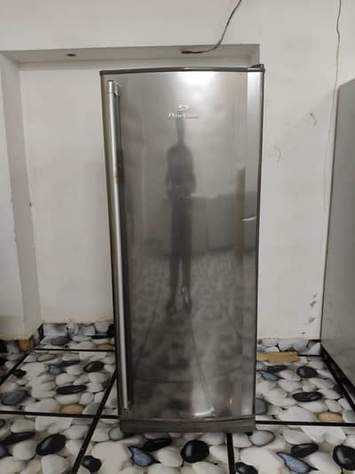 dawlance vertical freezer single door jambo cooling