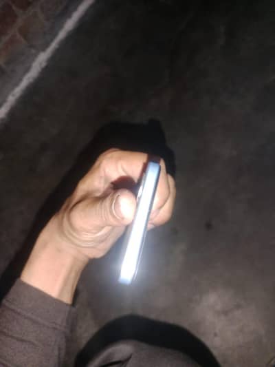 OPPO A18