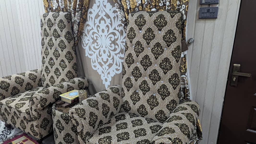 High back Sofa set with Same Table 3