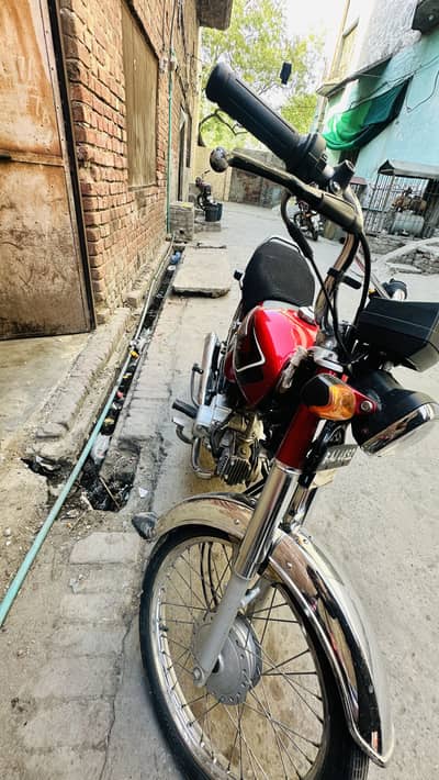 Honda cd70 2025