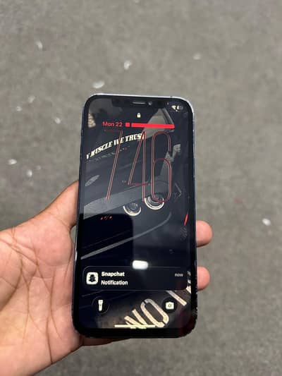 Apple iPhone 12