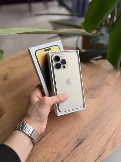 1phone 14 pro max jv gold 128 GB 95 Helth 0304/61/66/909