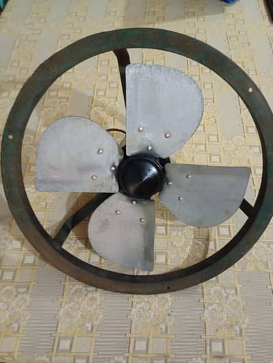Gulshan Exaust Fan Large Sise Iron body at low price. 03007220103