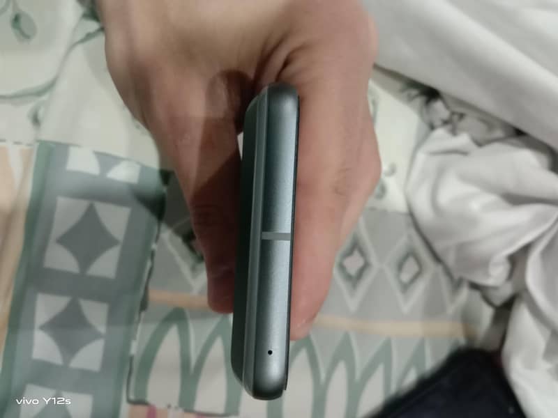 Google Pixel 8 3