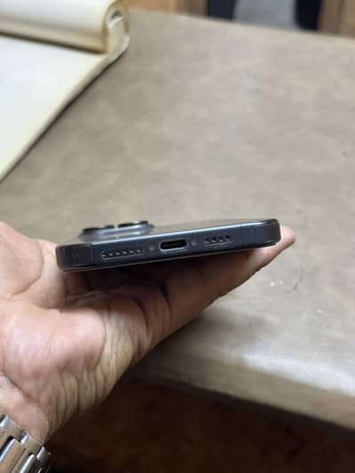 Apple iPhone 15 Pro Max jv