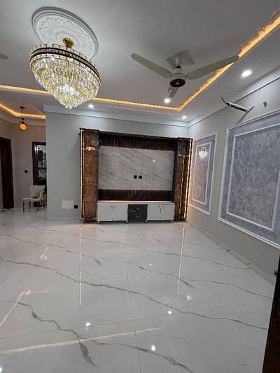 Spacious Lower Portion Is Available For Rent In Ideal Location Of G-13