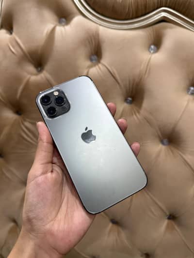 Apple iPhone 12 Pro