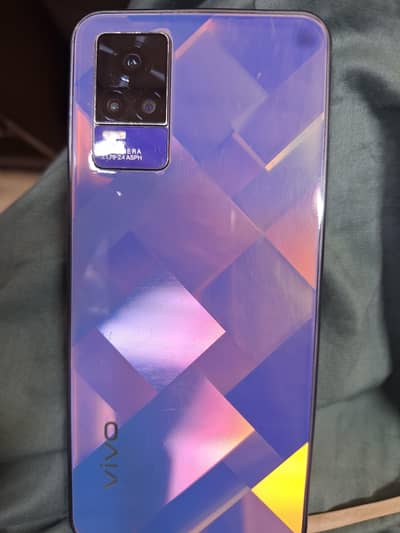 Vivo V21e box charger