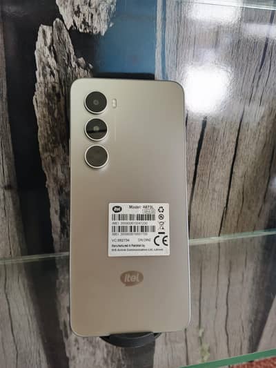 Itel A100__12/128