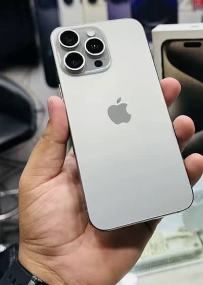 Apple iPhone 15 Pro Max