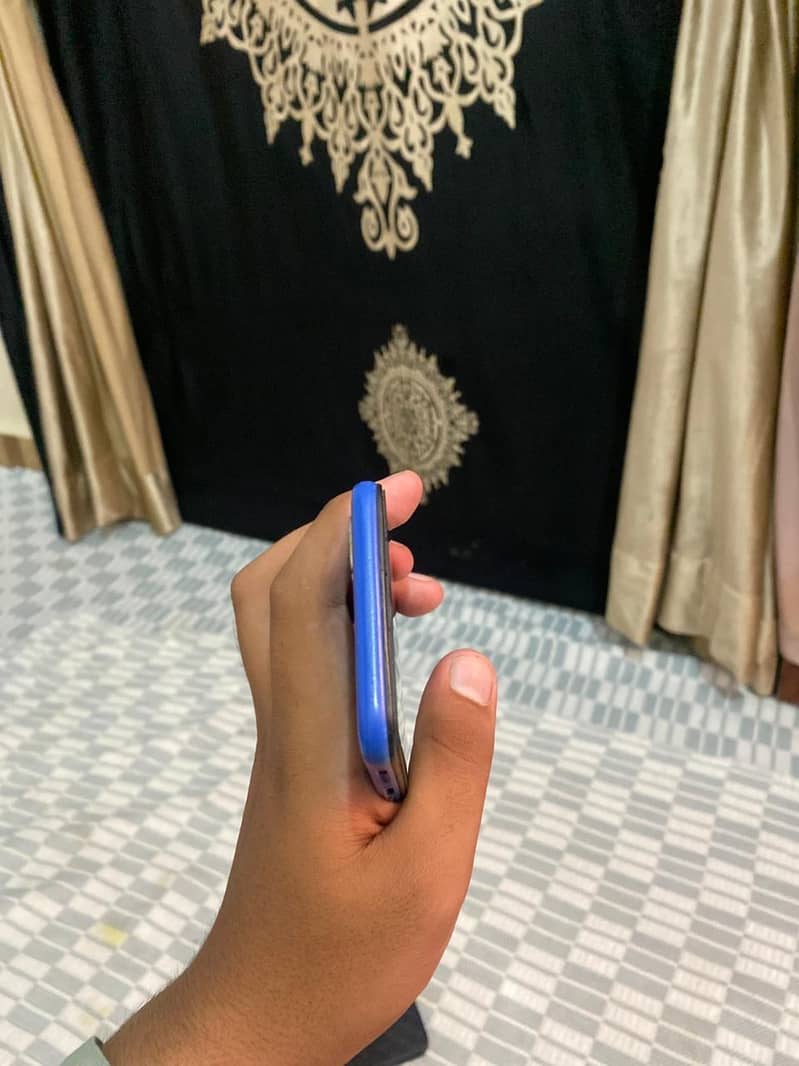 Realme C2 5