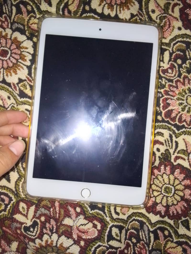 ipad. mini 5 4