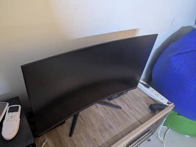 gaming monitor