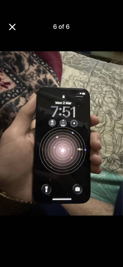 Apple iPhone 12