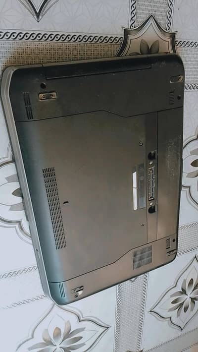 LAPTOP INTEL CORE i5 3rd gen 4GB RAM