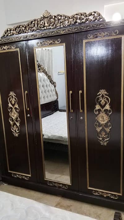 bedroom set for sale
