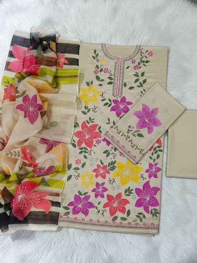 Ladies Unstitched Suit 3 Piece Lawn