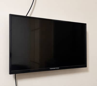 Changhong Ruba LED TV 32inch( Non- smart)  - Good condition