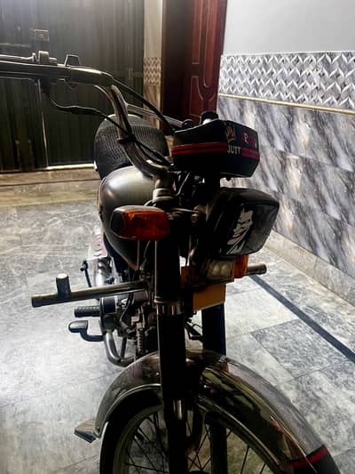 Cd 70 honda 2020 model
