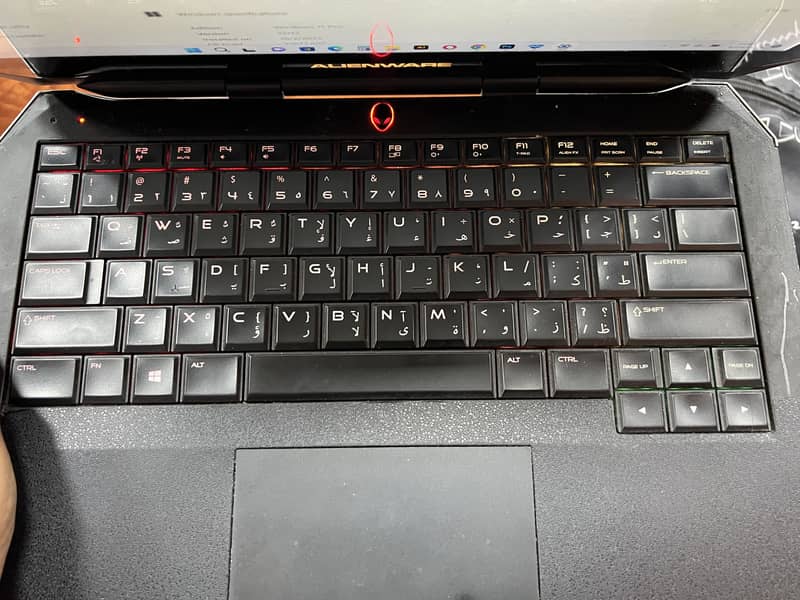 Alienware 13 Touch Display 4