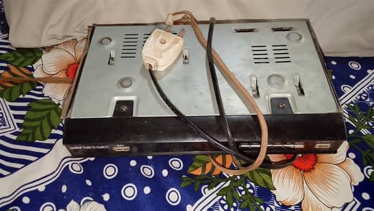 Dish Receiver