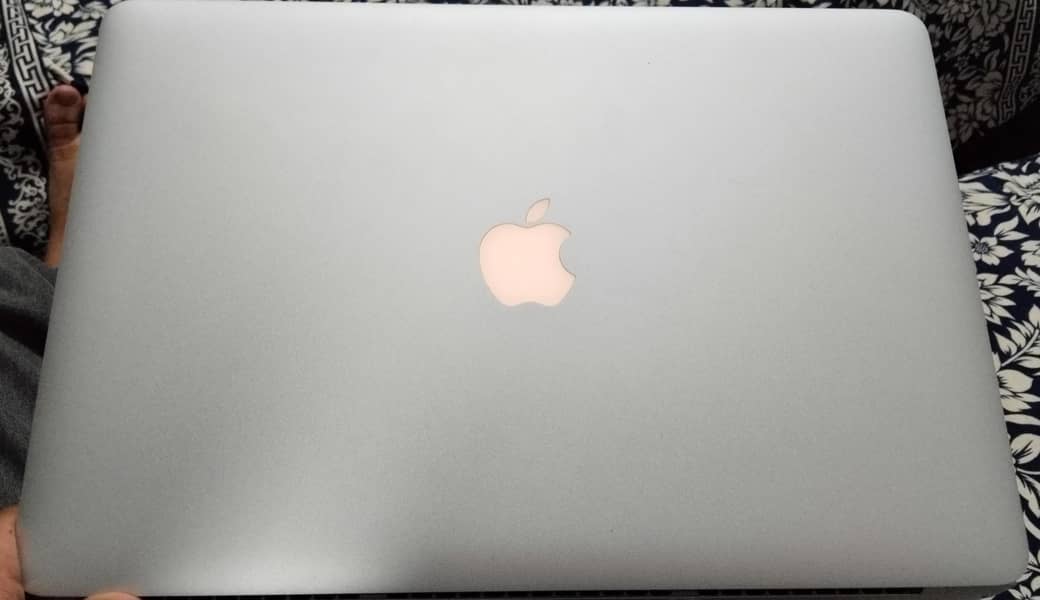 MacBook 8
