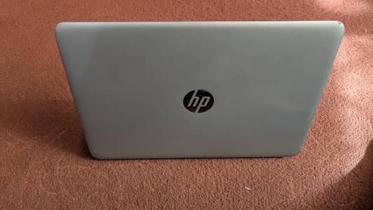 HP Elitebook 840