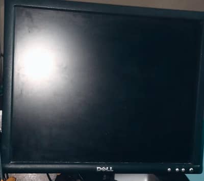 Best Monitor for sale 17 inches of Dell best performance 10/10