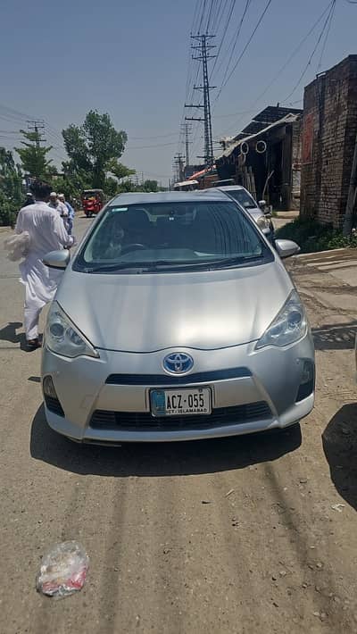 Toyota Aqua 2013