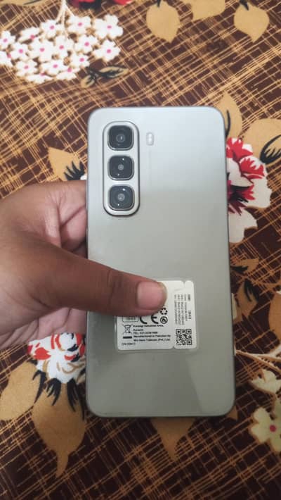 10/10 condition display on finger  with all box