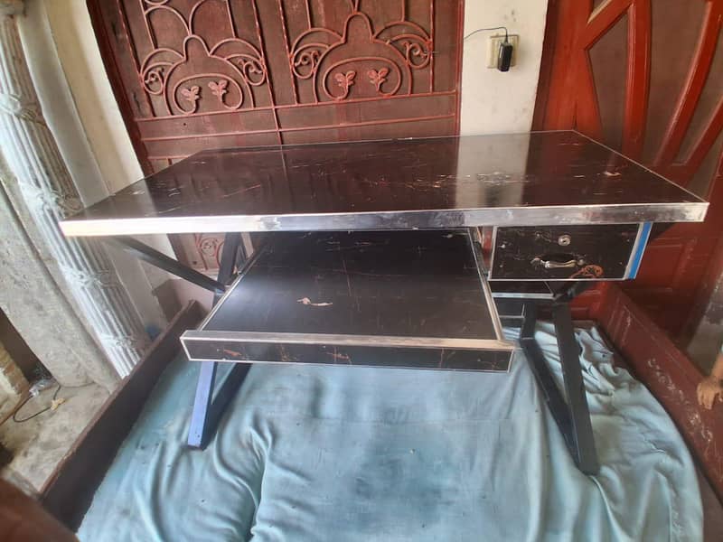 k style computer table 2