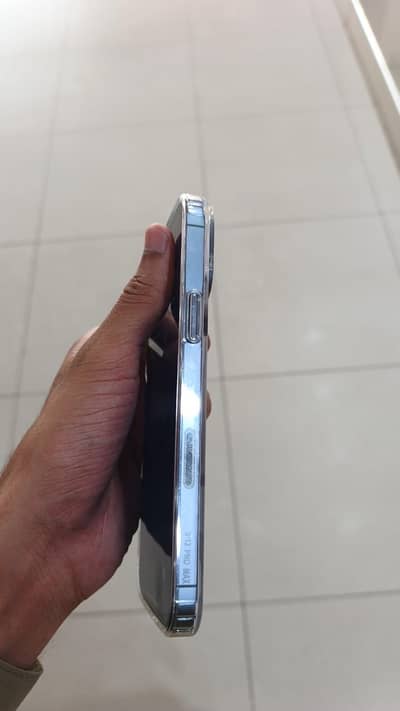 13 pro max ( 03271640948)