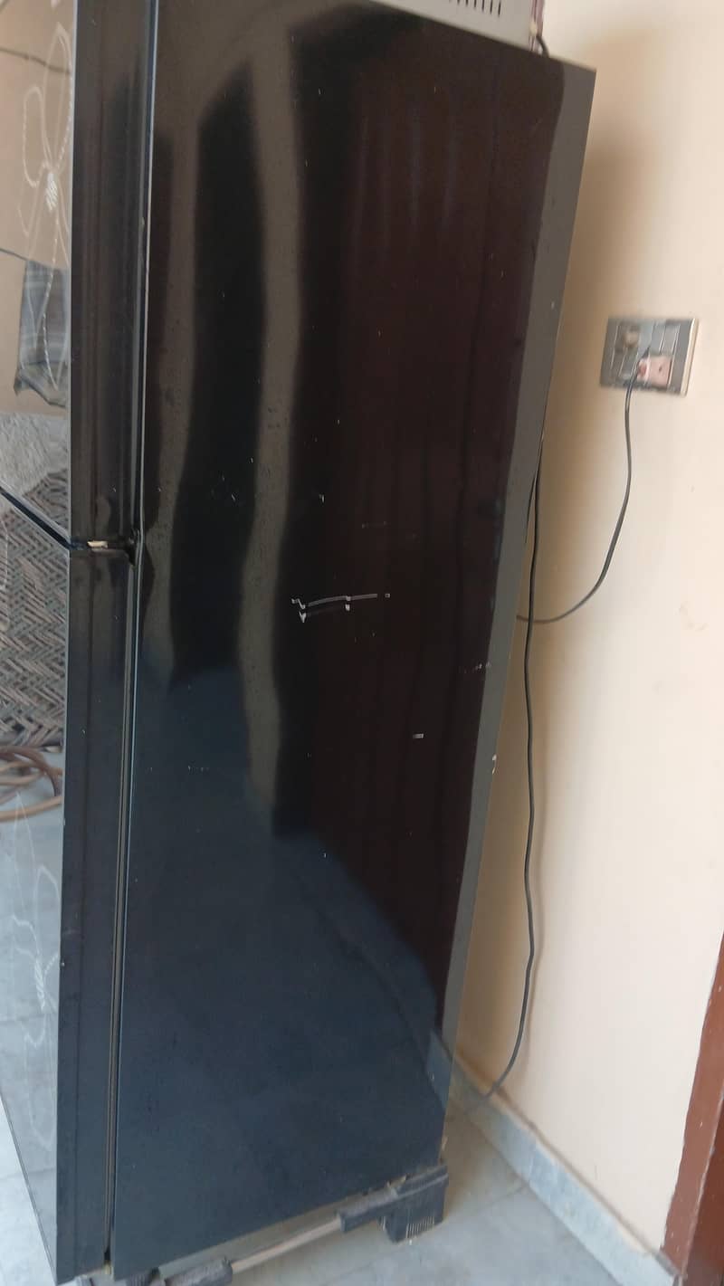 medium size fridge 3