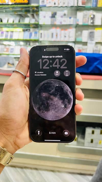 Apple iPhone 16 Pro