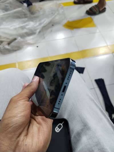Apple iPhone 12 Pro