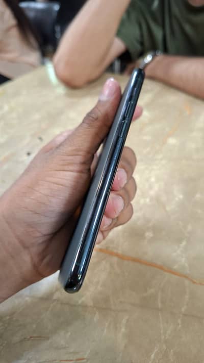 iPhone 11 Pro Dual Pta