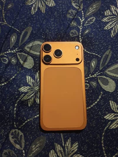 iPhone xr converted into 17 pro
