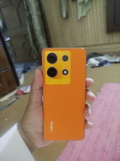 Infinix Note 30