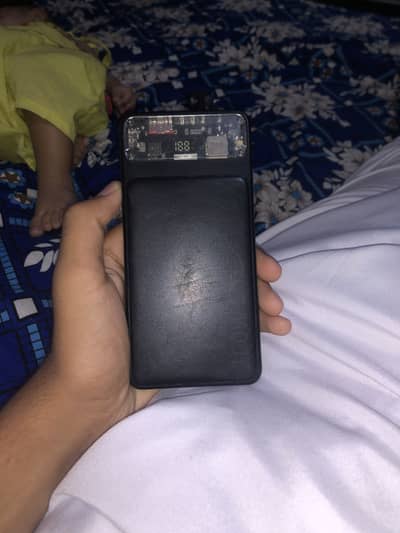 Powerful power bank 10000 mah ka hai