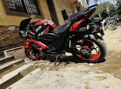 Yamaha YZF-R1