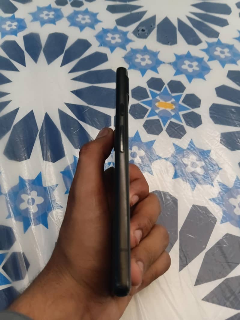 Google Pixel 6a 1
