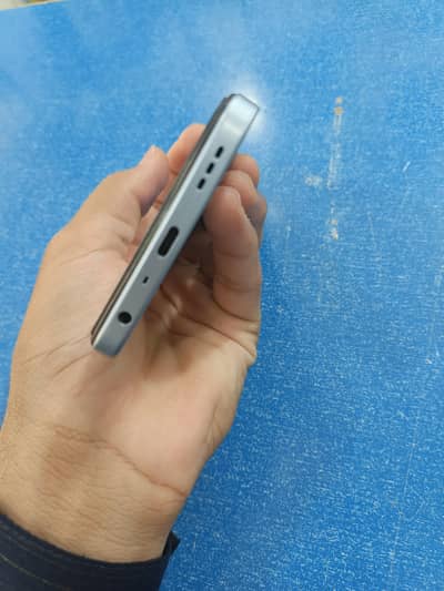 OPPO A18